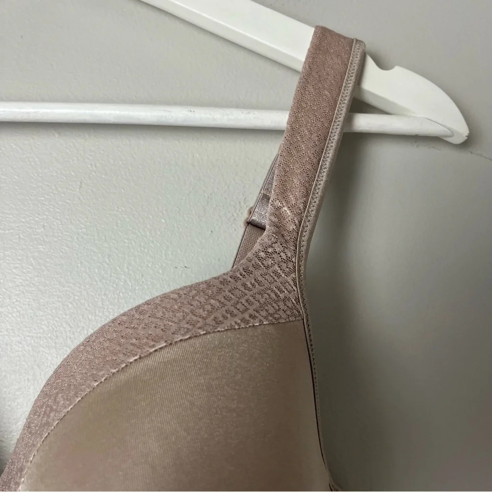 Playtex Secrets Shaping Balconette Nude Underwire Bra 38DDD‎
